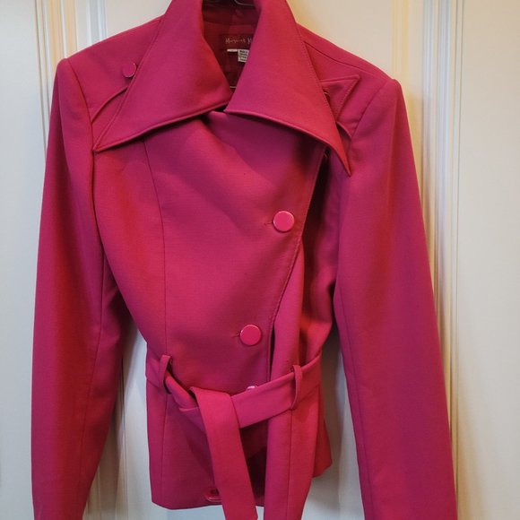 Margaret M Fuschia Jacket Made in Canada - Picture 3 of 14